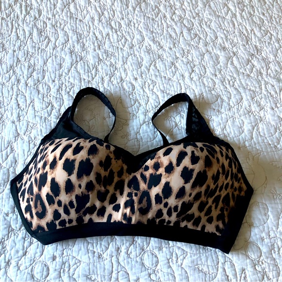 Victoria Secret Leopard Print Bra Size 36DDD - Picture 2 of 10